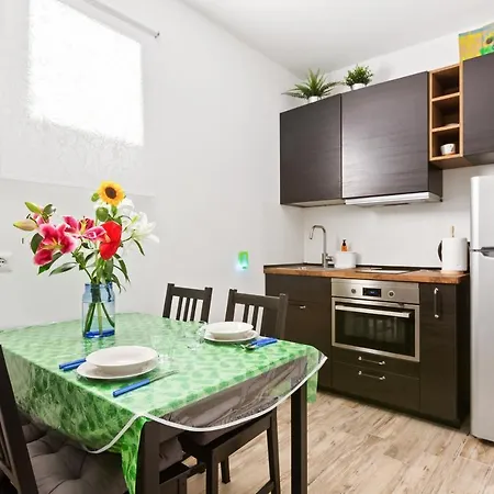 Renovated Studio Amendola & City Life *