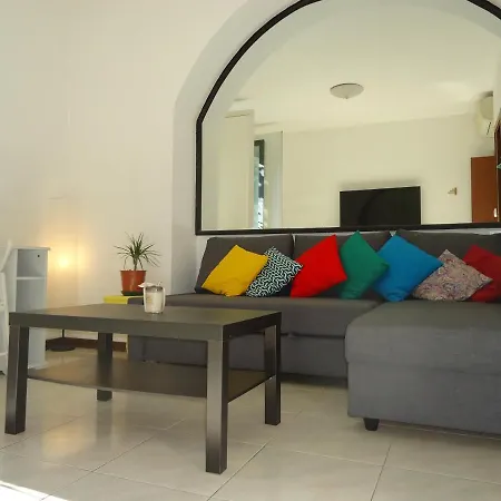 Private Bedroom With Private Bathroom בית אירוח *