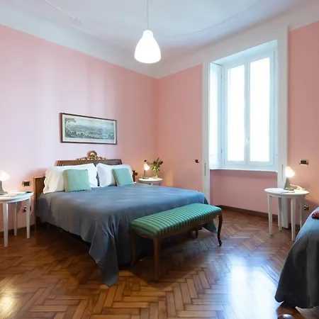Elegante Casa Liberty Milan