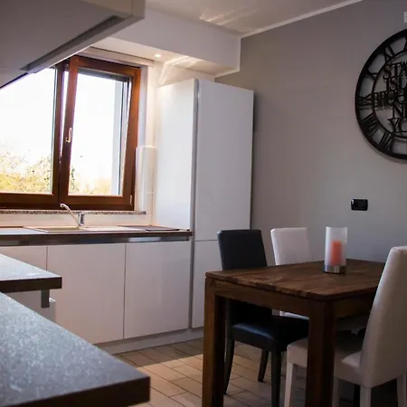 Res. A 10 Min. Da Rho Fiera E Stadio Meazza * Milán