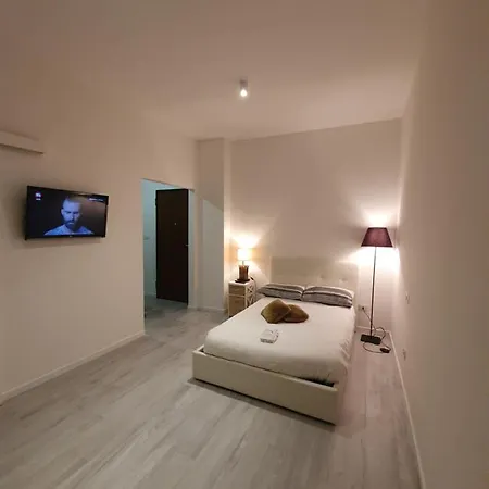 Apartment Fiera San Siro 2 *