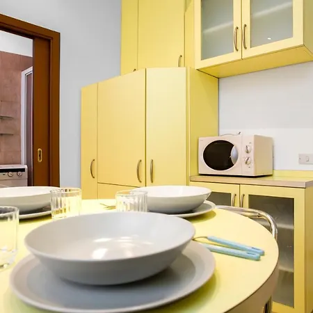 Porta Romana Halldis Apartamento *