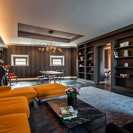 Fifty House 5*