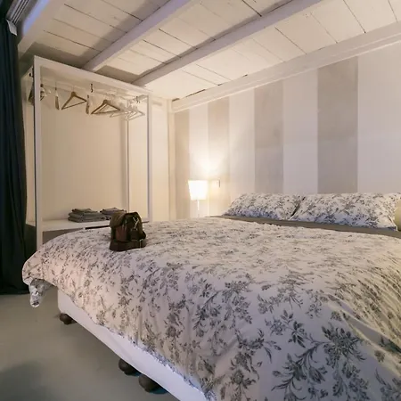 Italianflat - Navigli & Bocconi Suites Mailand