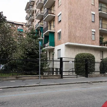 Youhosty - Chianciano 4 Mailand