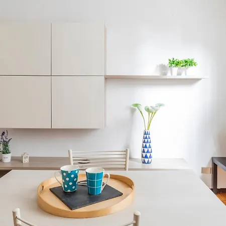Airguest Zuretti Central Station Flat Milan