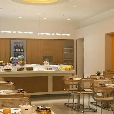 Unahotels Mediterraneo Milano
