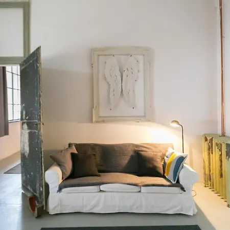Gasthof Italianflat - Navigli & Bocconi Suites *