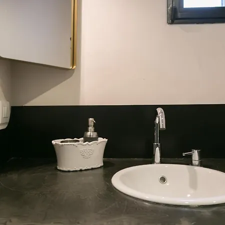 Italianflat - Navigli & Bocconi Suites * Mailand