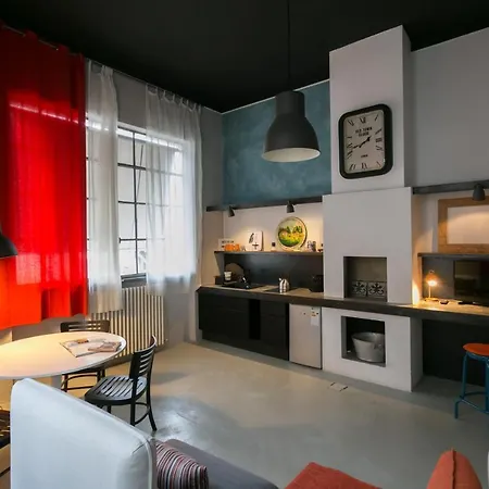 Italianflat - Navigli & Bocconi Suites Gasthof Mailand