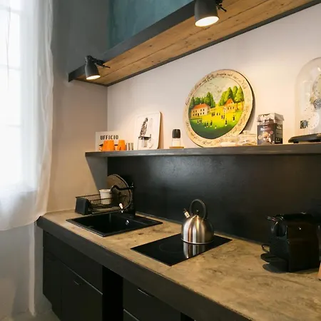 Italianflat - Navigli & Bocconi Suites
