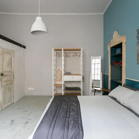 Italianflat - Navigli & Bocconi Suites Gasthof *