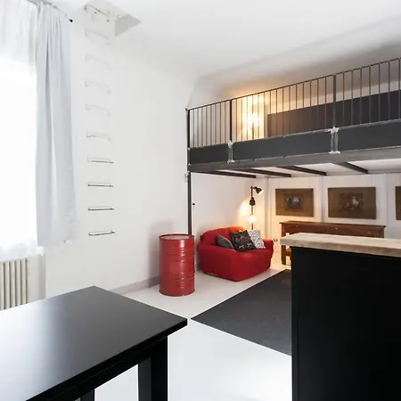 Italianflat - Navigli & Bocconi Suites * Milán