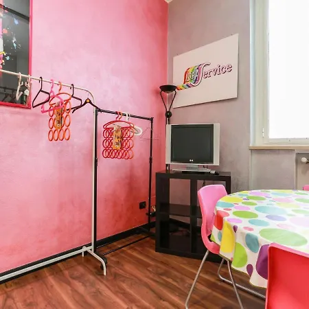 The Best Rent - Spacious Near Metro Station Gorla Апартаменты *