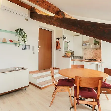 The Best Rent - Cozy Attic With View Διαμέρισμα *