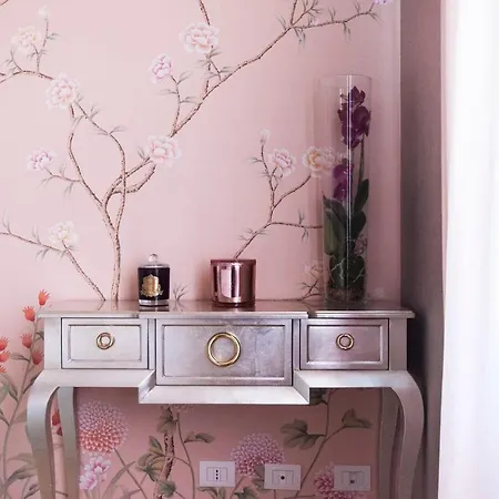 Apartman Luxury Designer Space In Shopping District *