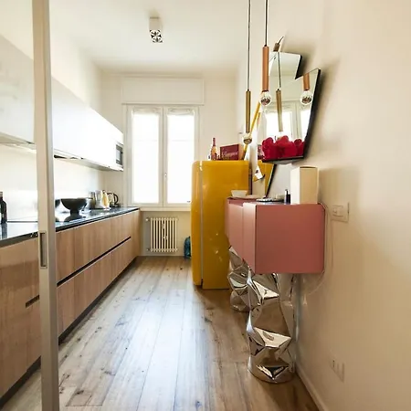 Apartman Luxury Designer Space In Shopping District *