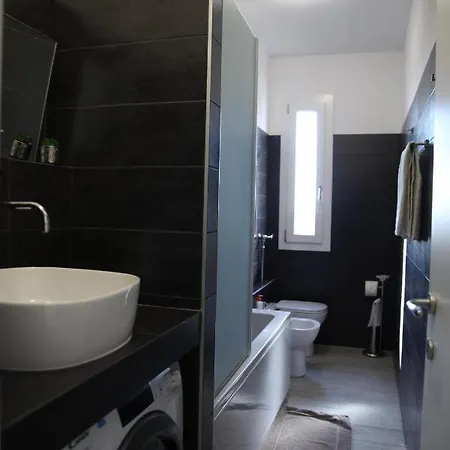 شقة Panoramico Vicino A Fiere E Stadio ميلان