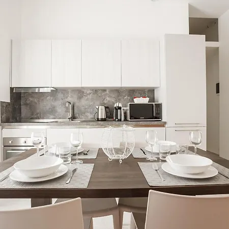 Washington Homes Apartment Milan
