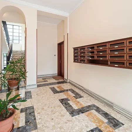 Apartamento Design And Stylish Flat In Centrale
