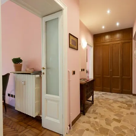 Elegante Casa Liberty * Milan