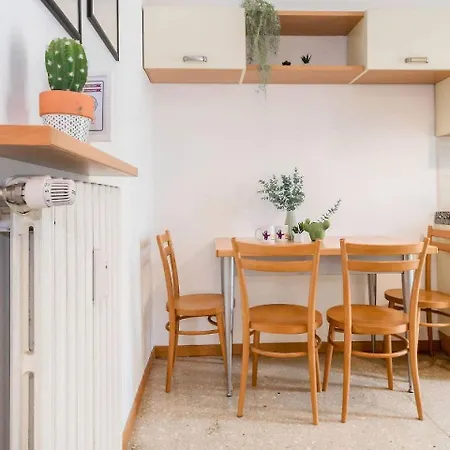 Apartment Via Tessa