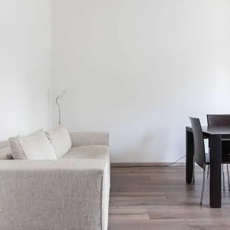Ciceri Visconti Apartment