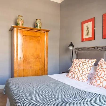 Charming Apartment, A Unique Home, 2 Bedrooms Appartement