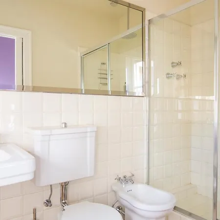 Charming Apartment Mailand