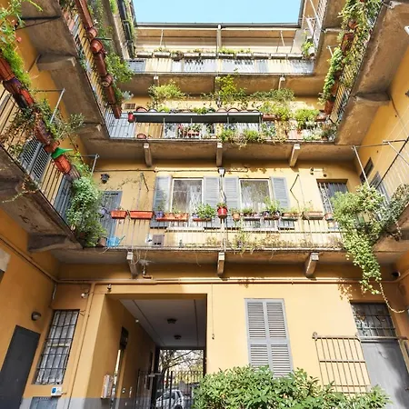 Apartment In The Heart Of Navigli *