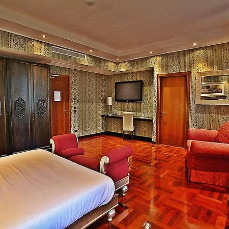 Silver Milan