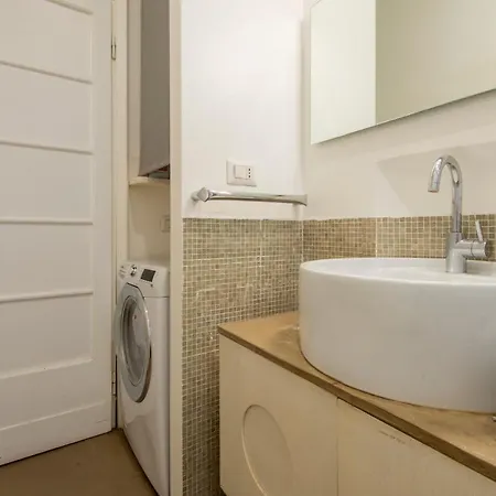 Appartement Via Farini 2