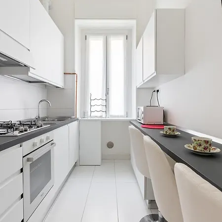Dateo Roomy Apartment