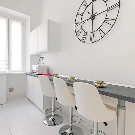 Apartment Dateo Roomy