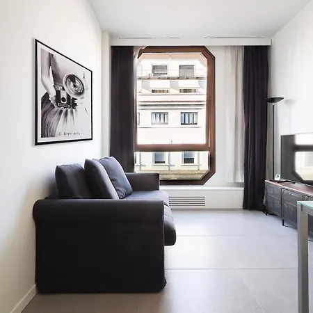 Apartment Duomo Luxury - One Bed Milan