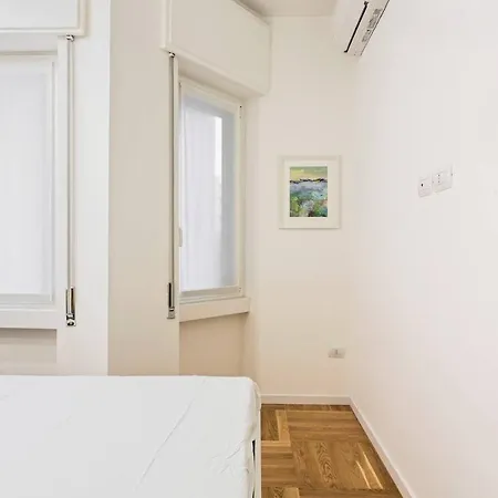 Design And New Flat In Navigli District