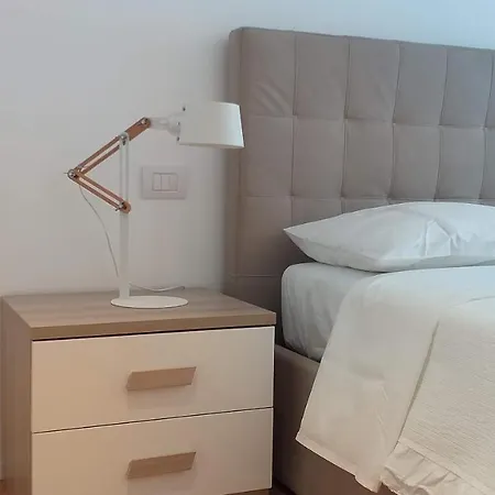 Meta Italy Da Enzo Apartment