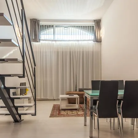 Daire Guesthero - Loft - Primaticcio M1 *