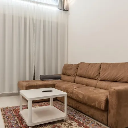 Guesthero - Loft - Primaticcio M1 * Milano