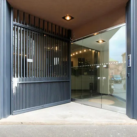 San Nazaro * Milan