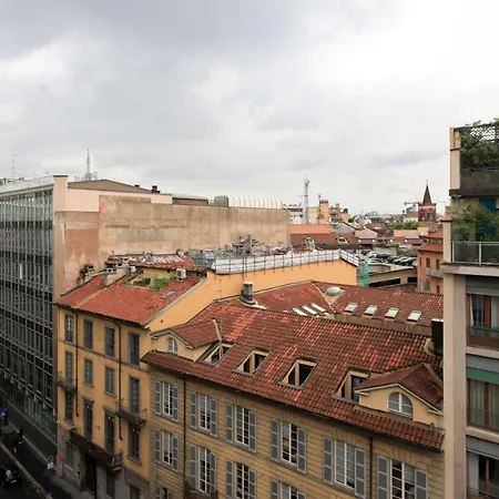 Apartment San Nazaro Milan