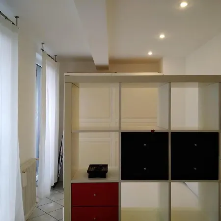 I Livin - Via Rosmini, 8 Milán