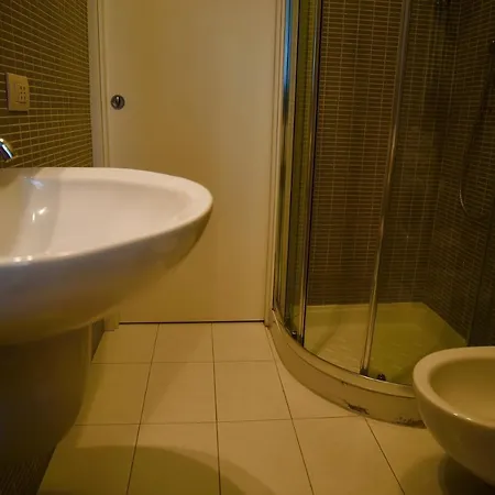 Lägenhet Splendido Trilocale Zona Isola Milano