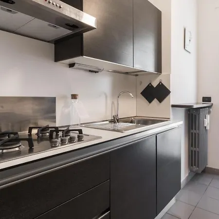 Italianway - Zuretti 102 * Milano