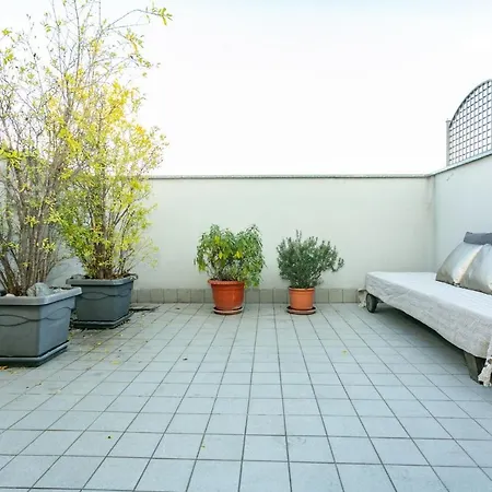 Wonderful With Terrace Appartamento *
