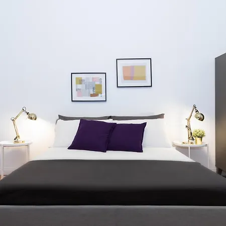 Hemeras Boutique Homes - 4 Design Near Central Station Apartment Milan