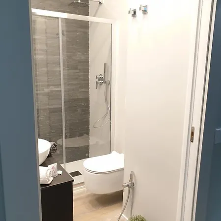 Jewel Vista Duomo 100m Апартаменты *