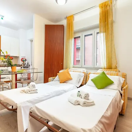 Gambara Bright Flat Apartman