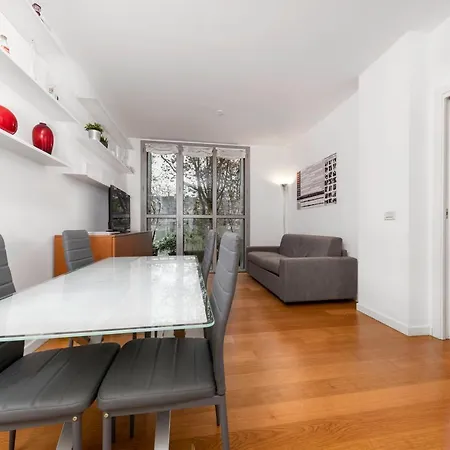 Casa Da Divina Милан