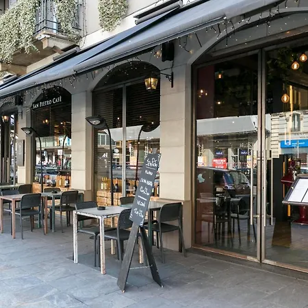 Via Alessandro Tadino By Onefinestay 밀라노